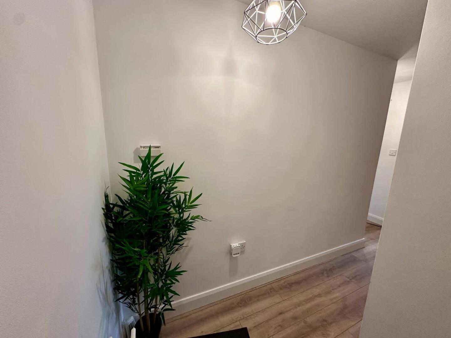 2Br City Side Apartment 벨파스트 외부 사진